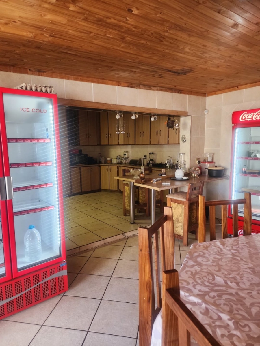 5 Bedroom Property for Sale in Meiringspark North West